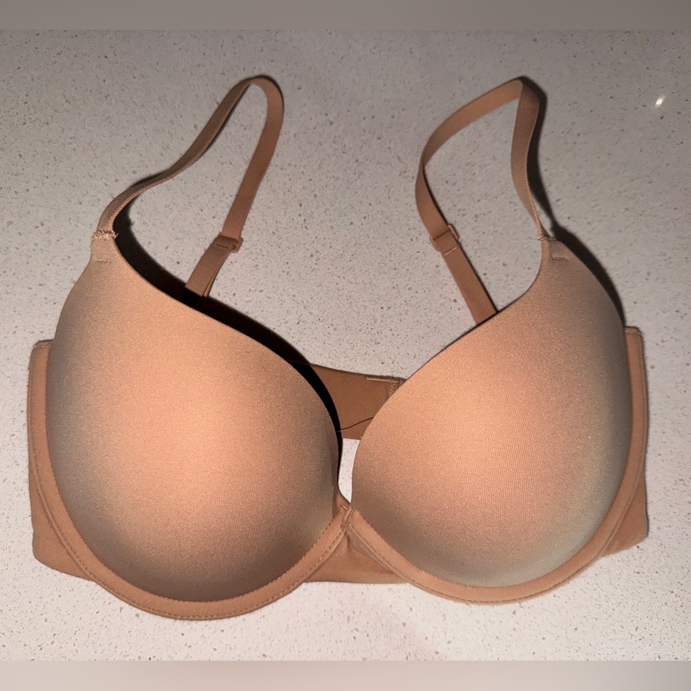 NWOT Skims Fits Everybody Push Up 32DD